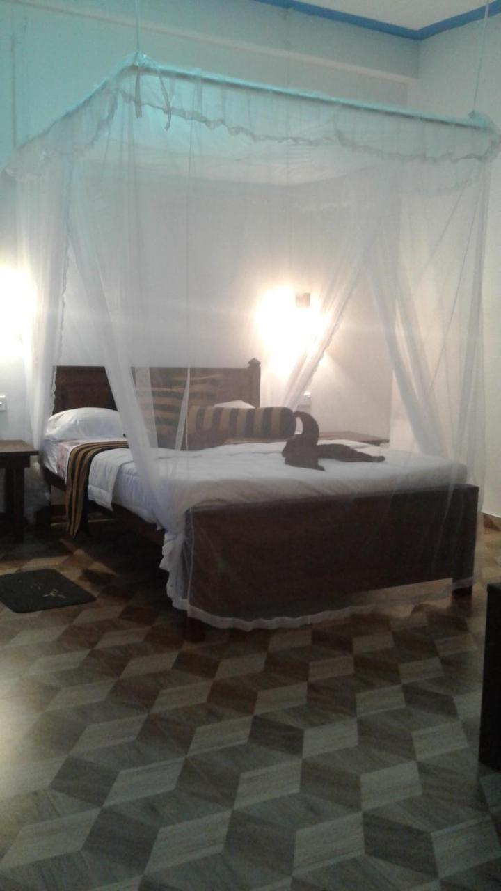 Sun View Resort Kithalella Bagian luar foto