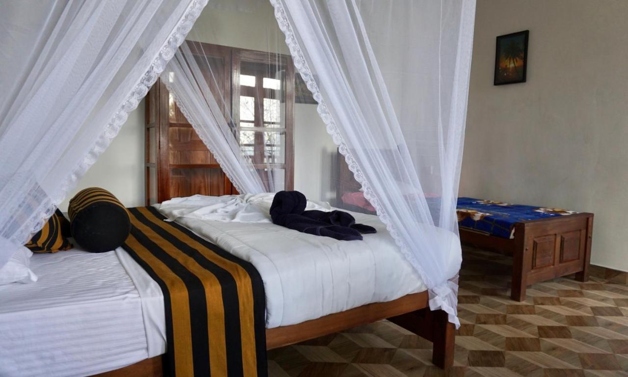 Sun View Resort Kithalella Bagian luar foto
